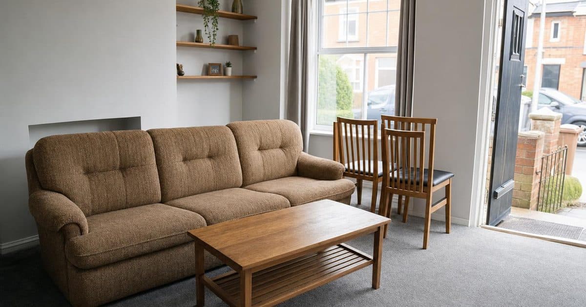 Before You Buy New Furniture: How to Remove Old Items in Southampton