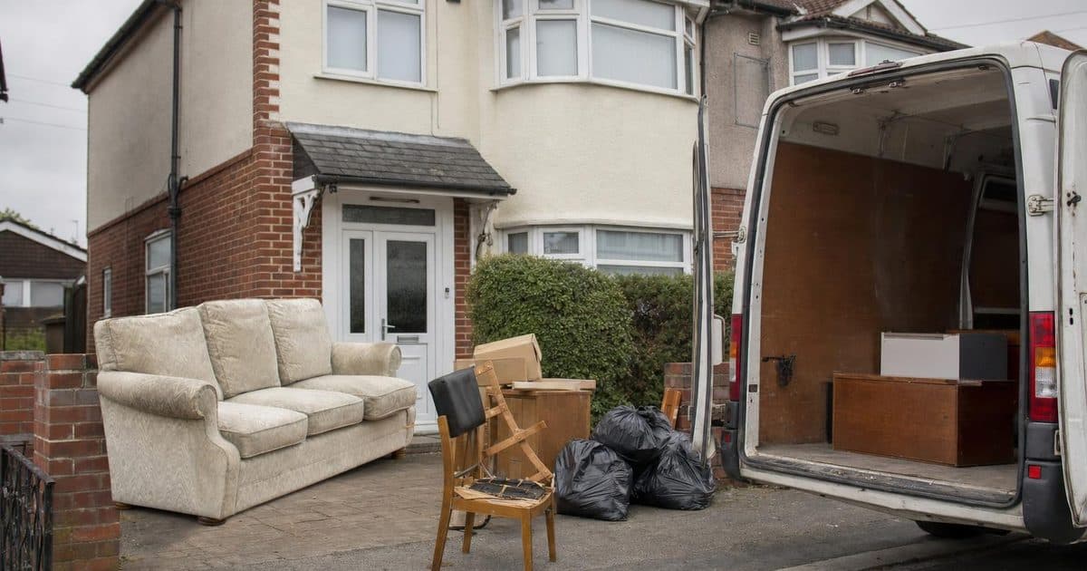 House Clearance or Rubbish Removal? How to Choose the Right Service in Southampton